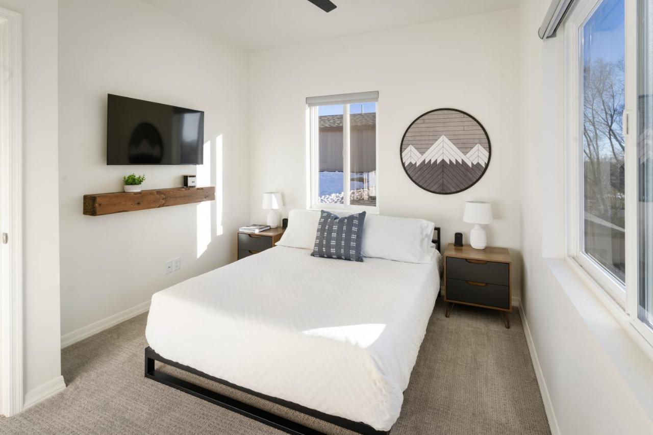 Flg Retreat - Modern Home With Mountain Views Flagstaff Ngoại thất bức ảnh